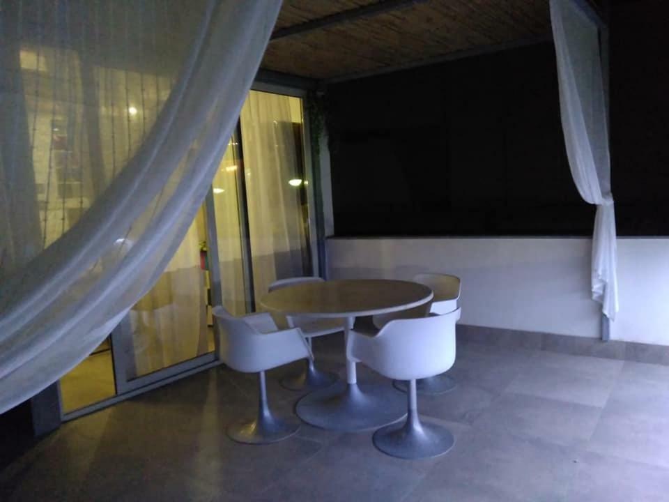 Via Ziino 70 Apartman Oliveri Kültér fotó