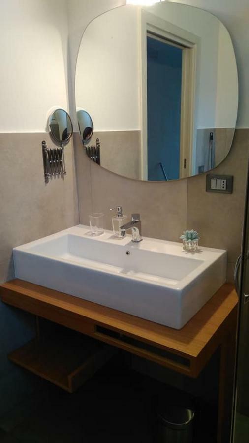 Via Ziino 70 Apartman Oliveri Kültér fotó