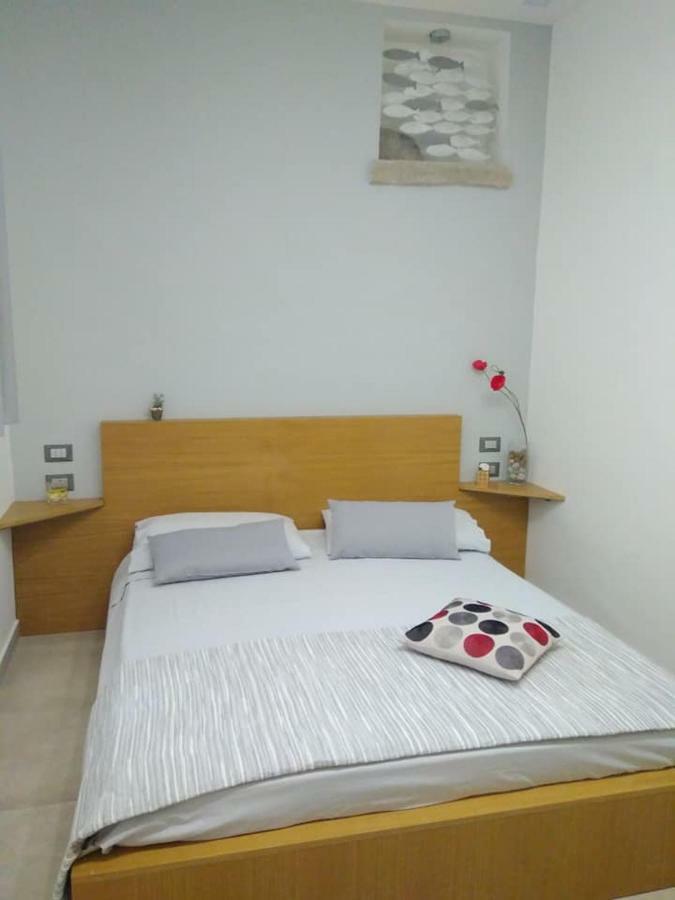 Via Ziino 70 Apartman Oliveri Kültér fotó