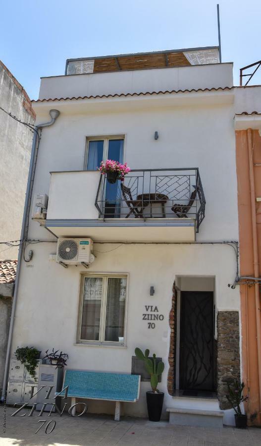 Via Ziino 70 Apartman Oliveri Kültér fotó